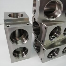 stainless steel metering valves